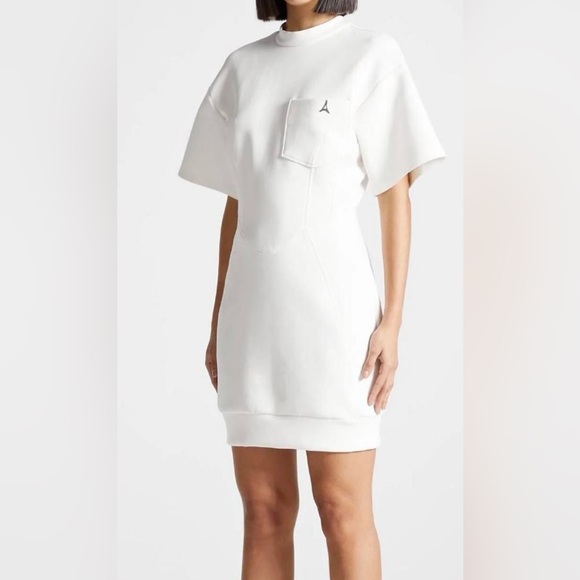 Manière De Voir EUC Size 4 Creamy White Short Sleeve Eiffel Tower Emblem Dress - Picture 5 of 10